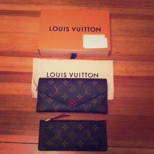 Louis Vuitton Josephine Wallet
